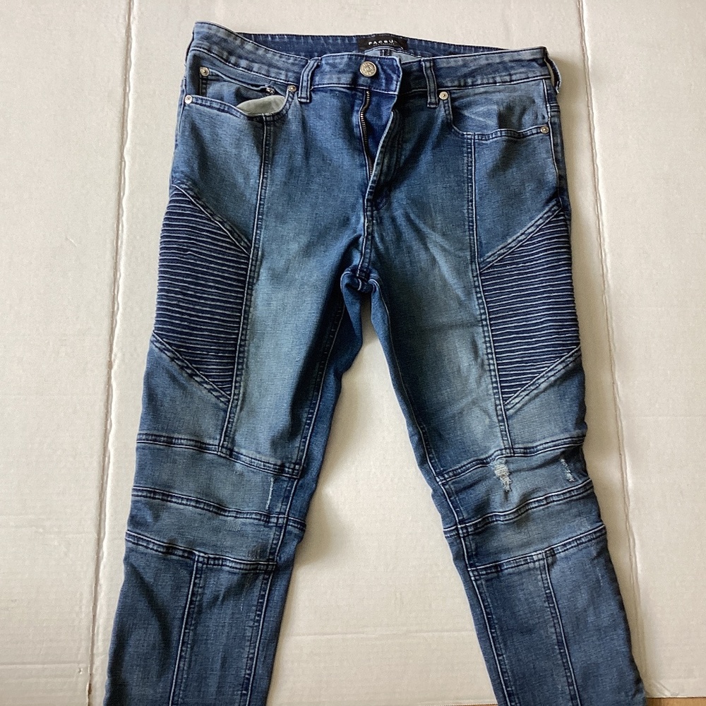 PacSun skinny jeans size 34x32